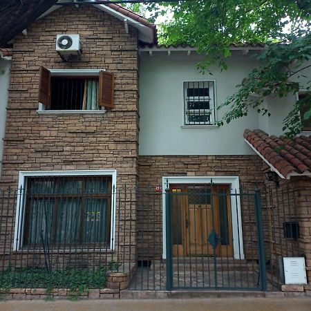 Hostel Casteleyhost Mendoza Ngoại thất bức ảnh